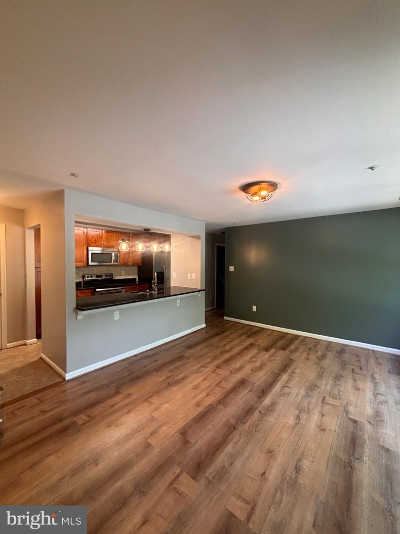 14201 Wolf Creek Pl #6 Property Photo 8