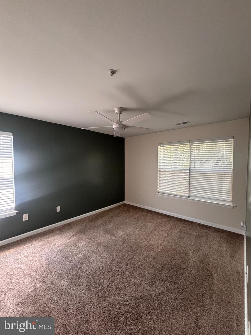 14201 Wolf Creek Pl #6 Property Photo 10
