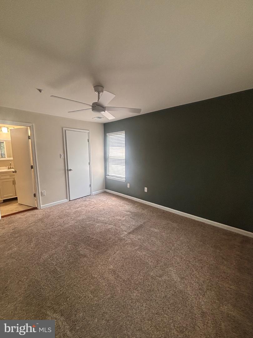 14201 Wolf Creek Pl #6 Property Photo 17
