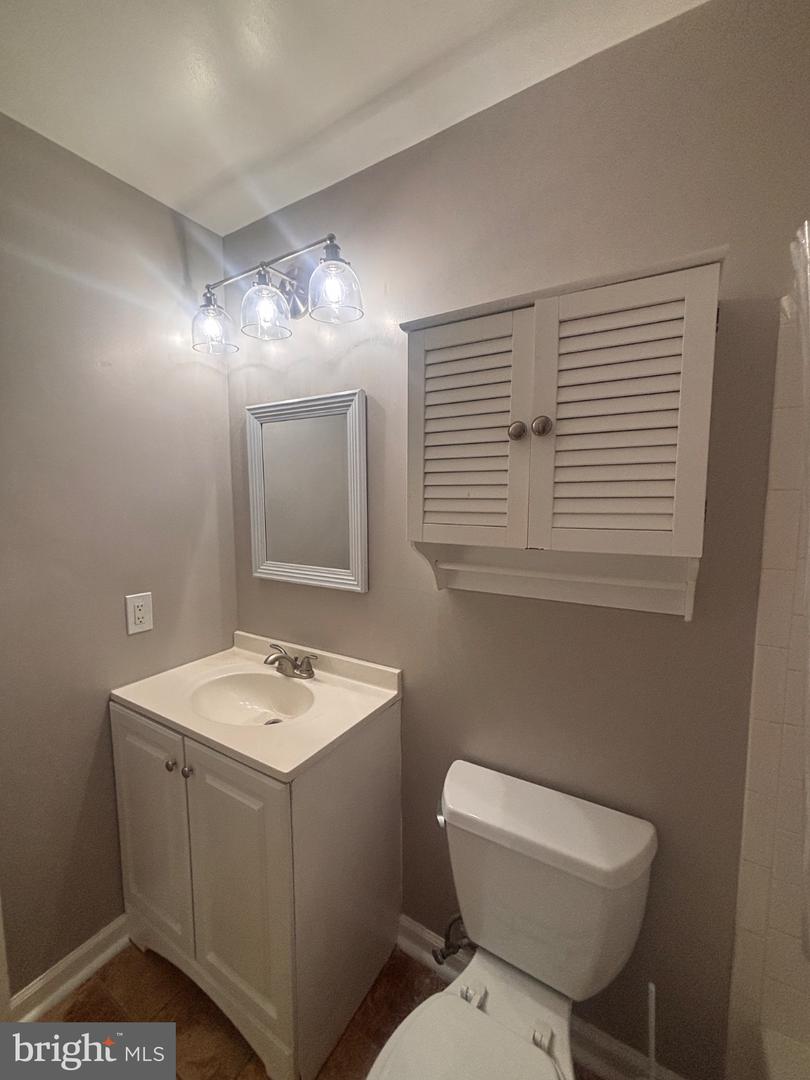 14201 Wolf Creek Pl #6 Property Photo 23