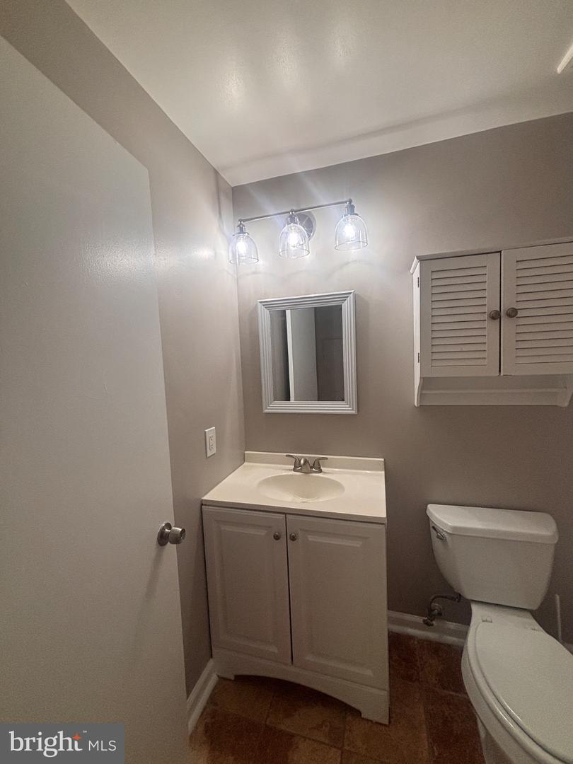 14201 Wolf Creek Pl #6 Property Photo 24