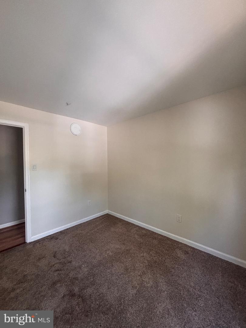 14201 Wolf Creek Pl #6 Property Photo 34
