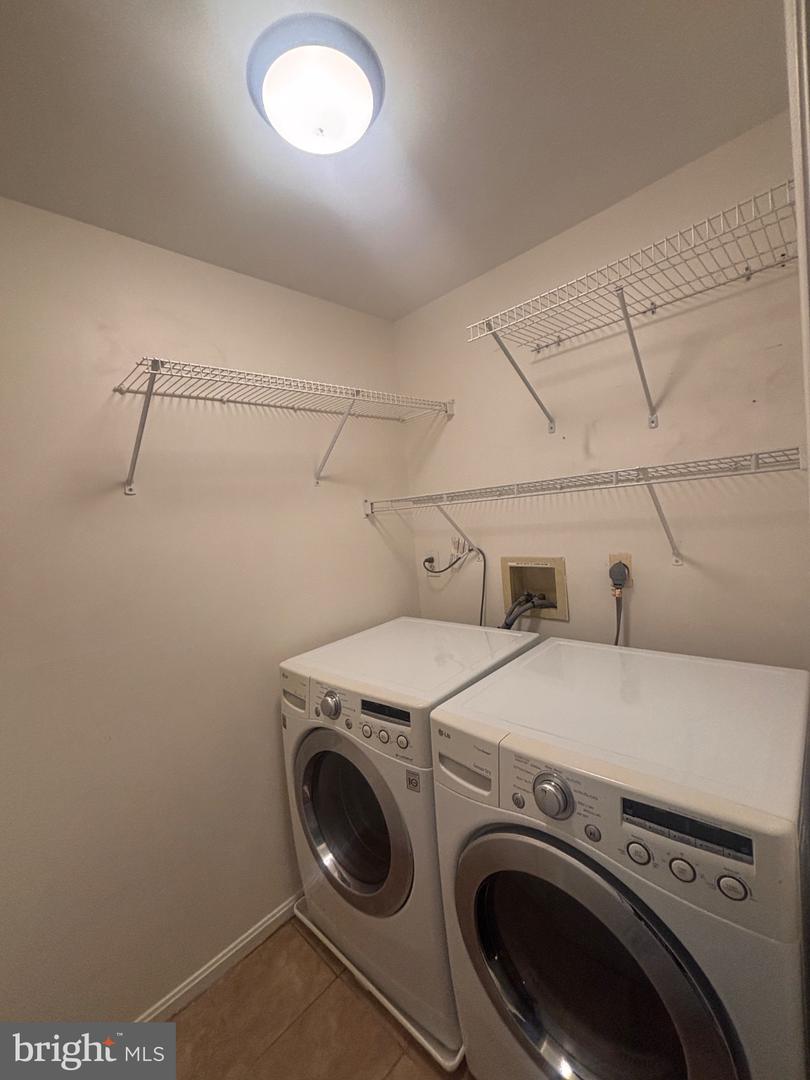 14201 Wolf Creek Pl #6 Property Photo 35