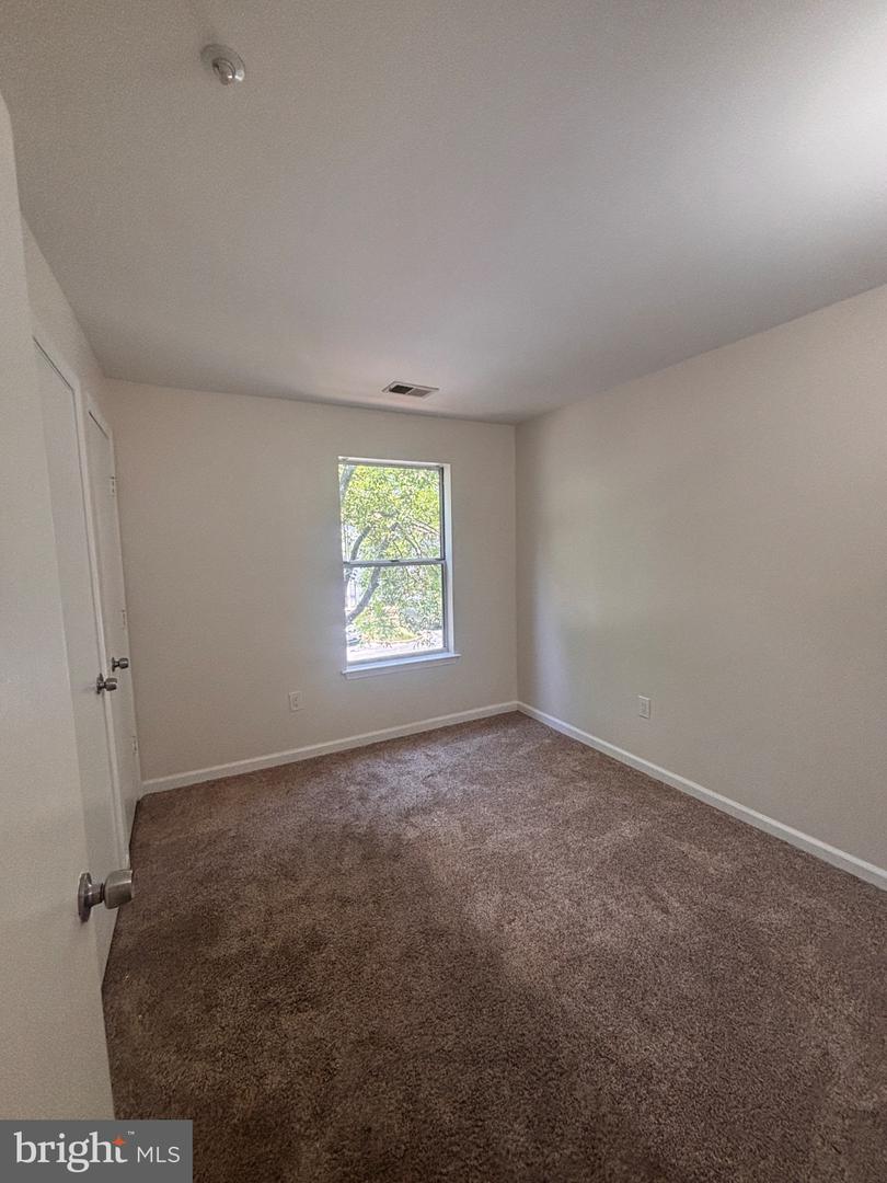 14201 Wolf Creek Pl #6 Property Photo 36