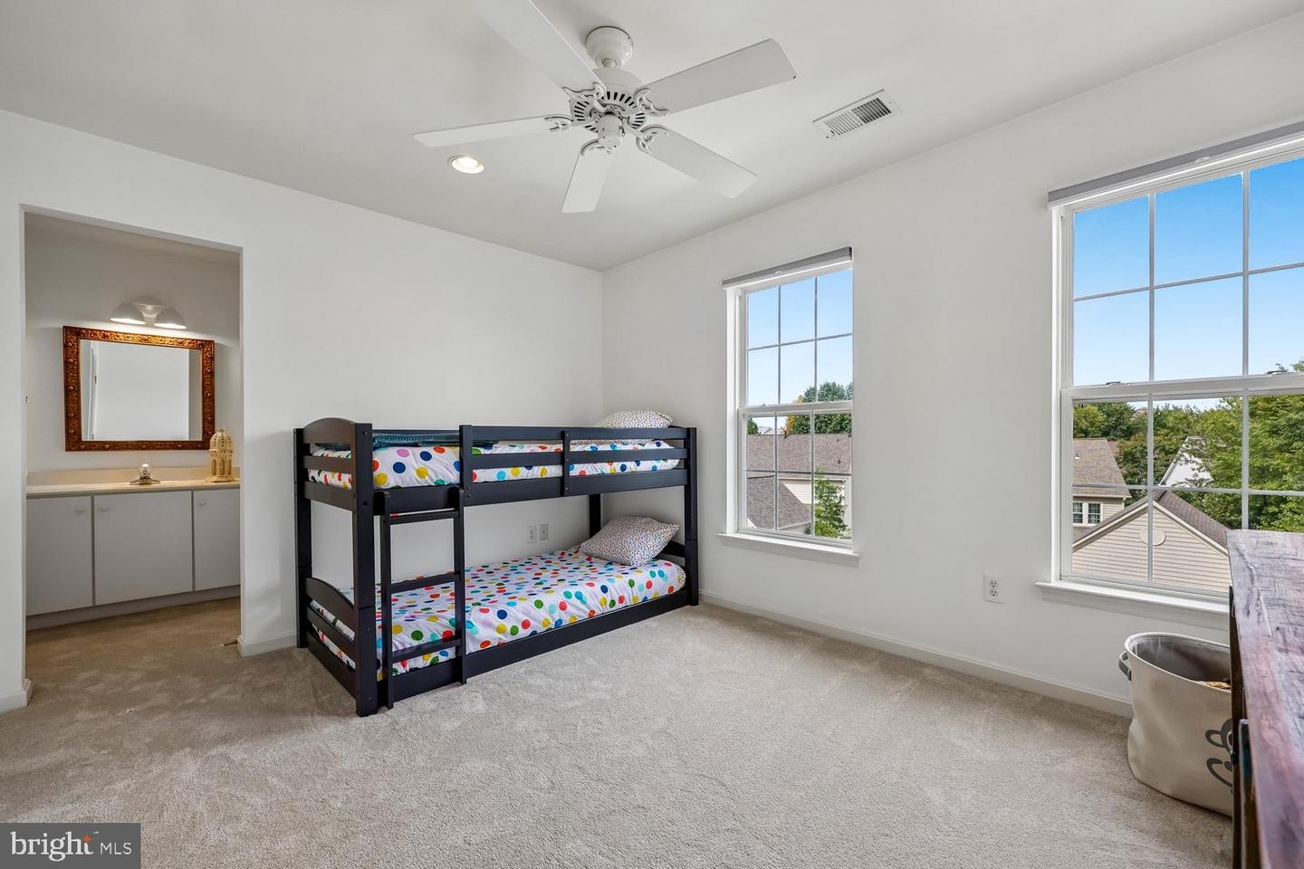 638 Gatestone St Property Photo 31