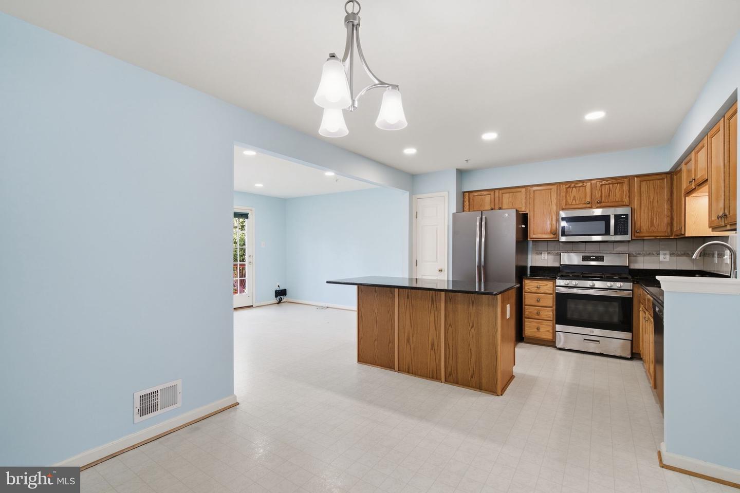 4603 Weston Pl Property Photo 12