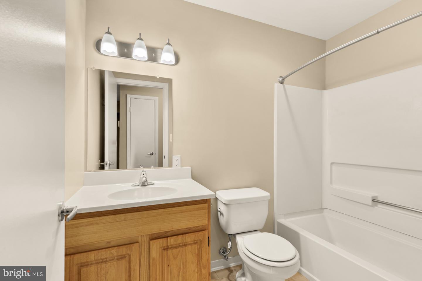 7903 Coriander Dr #202 Property Photo 10