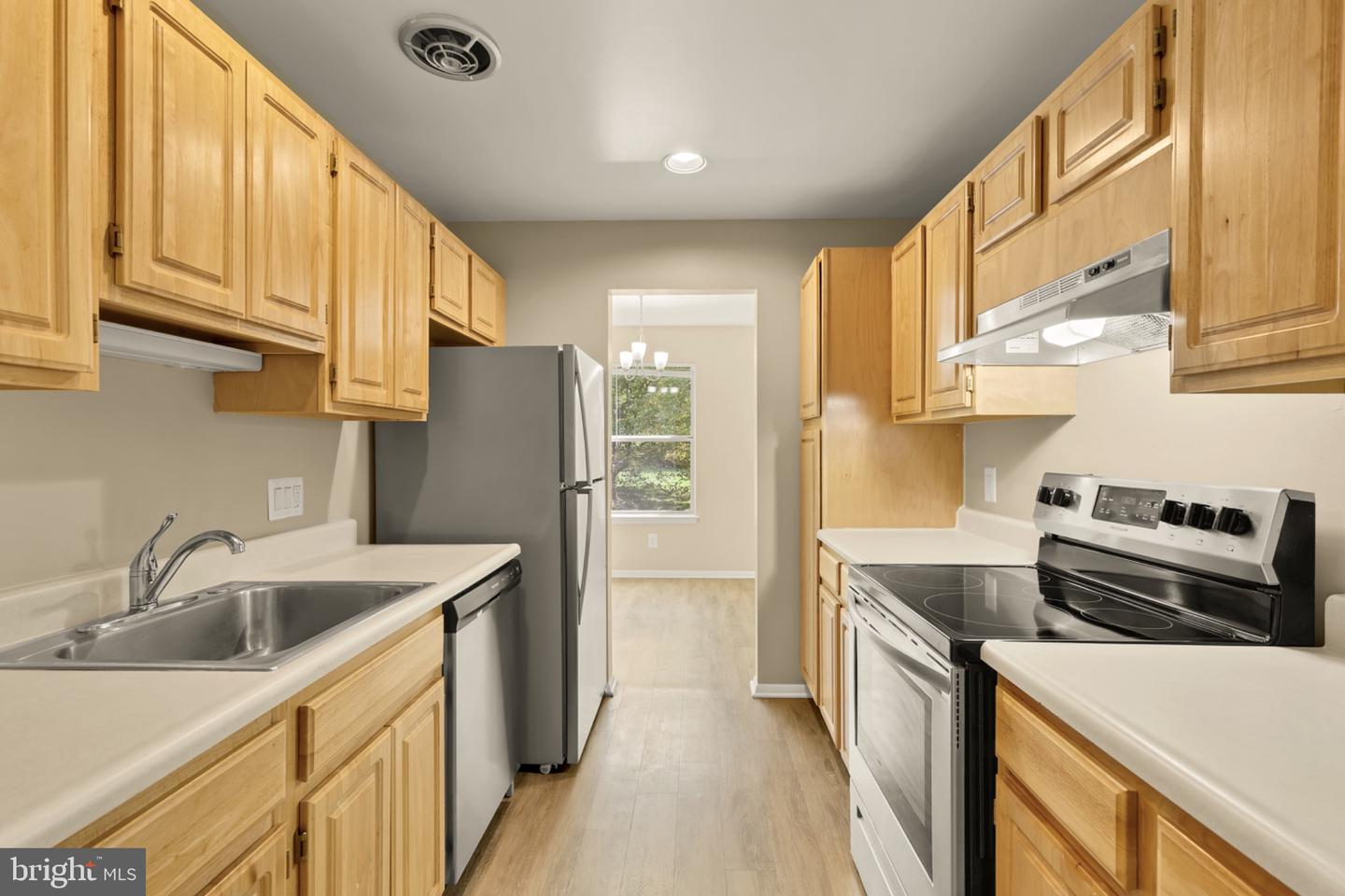 7903 Coriander Dr #202 Property Photo 15
