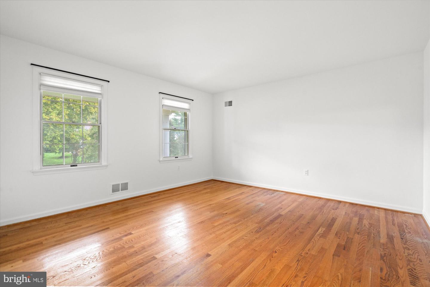 9601 Persimmon Tree Rd Property Photo 27