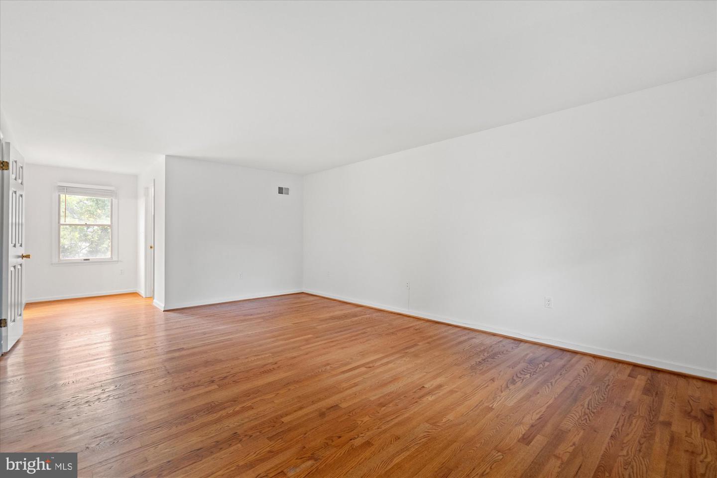 9601 Persimmon Tree Rd Property Photo 34