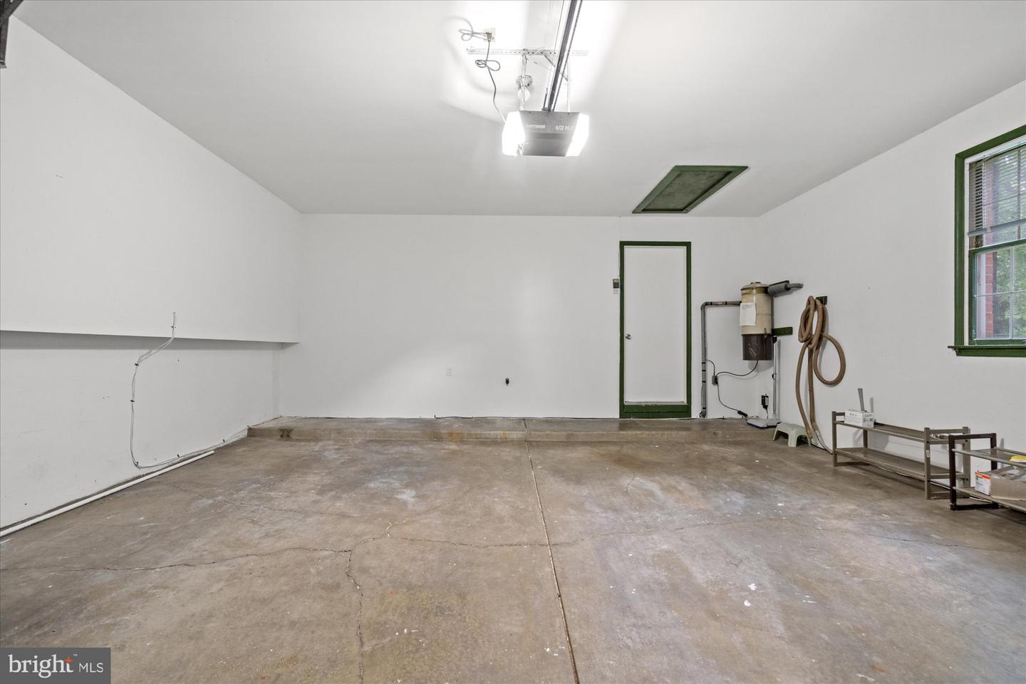 9601 Persimmon Tree Rd Property Photo 40