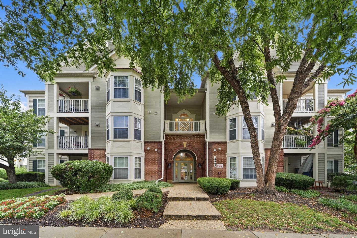 18805 SPARKLING WATER DR #7/202 Property Photo 1