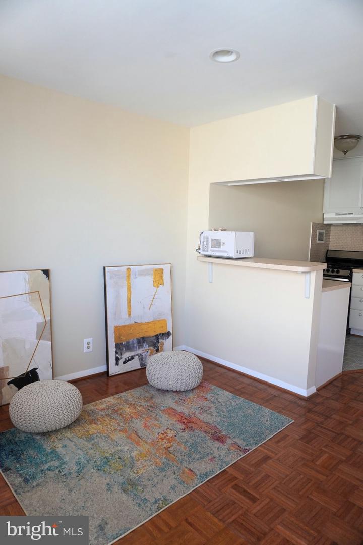 5500 Friendship Blvd #2424n Property Photo 3