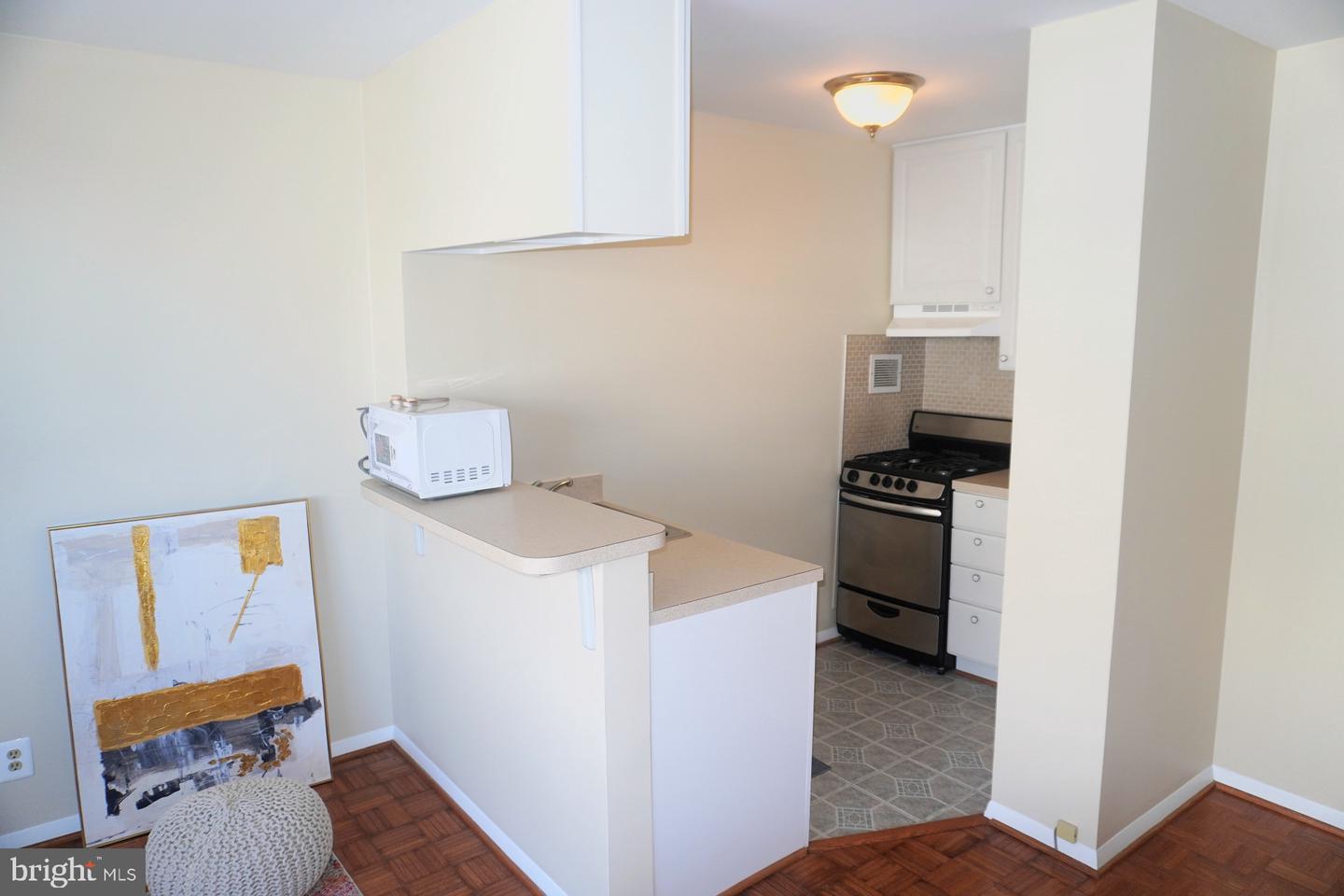 5500 Friendship Blvd #2424n Property Photo 5