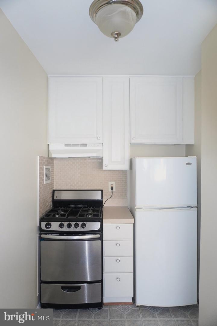 5500 Friendship Blvd #2424n Property Photo 6