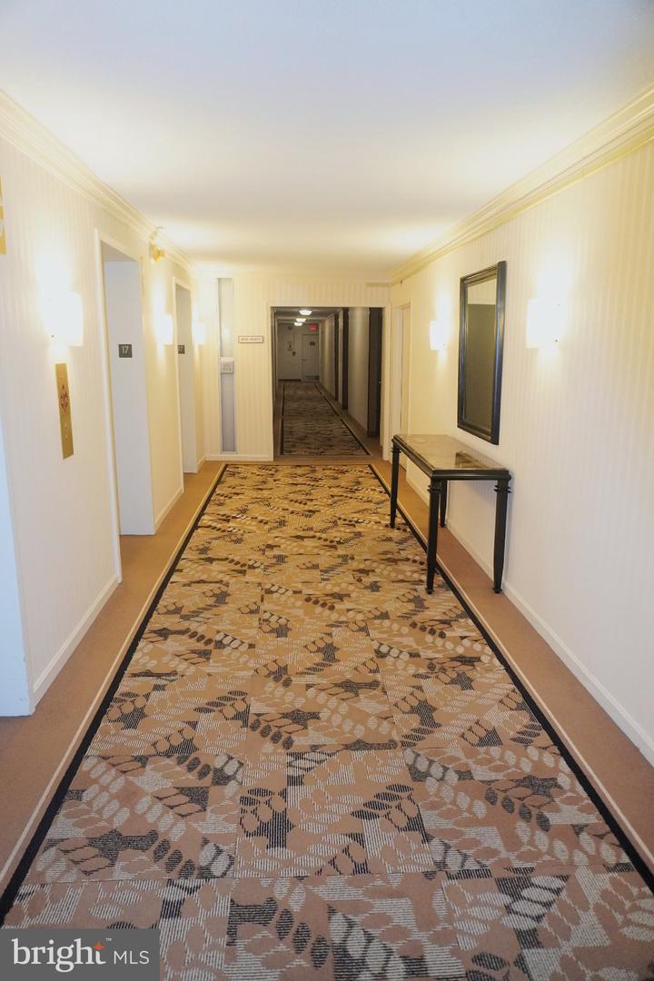 5500 Friendship Blvd #2424n Property Photo 15