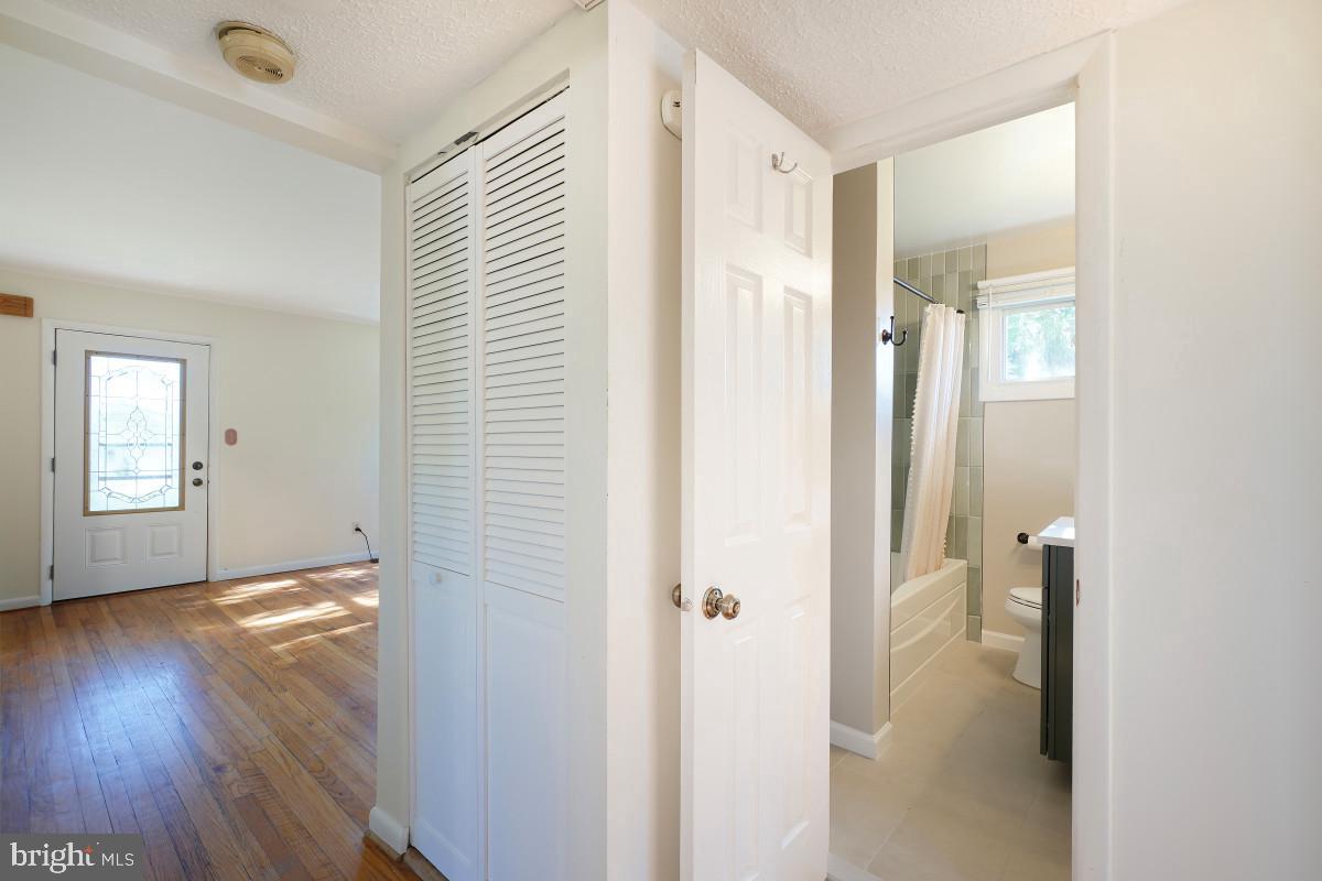 1224 Simmons Dr Property Photo 18