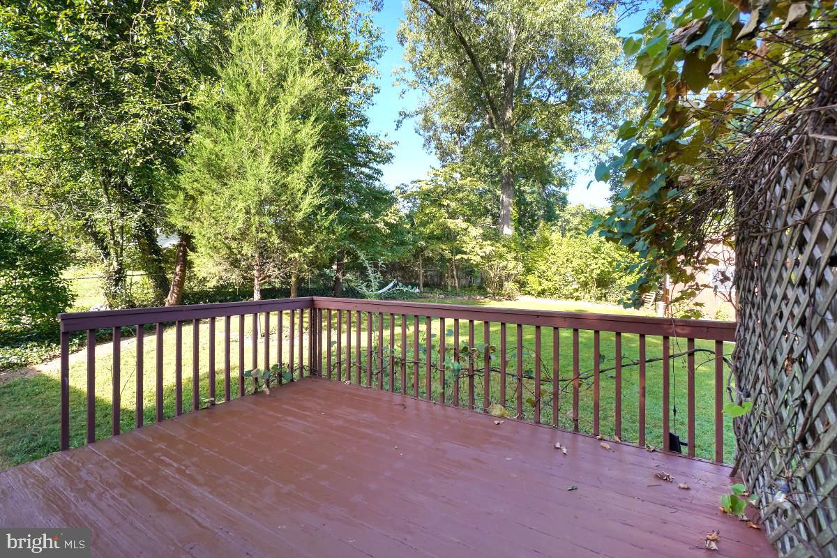 1224 Simmons Dr Property Photo 29