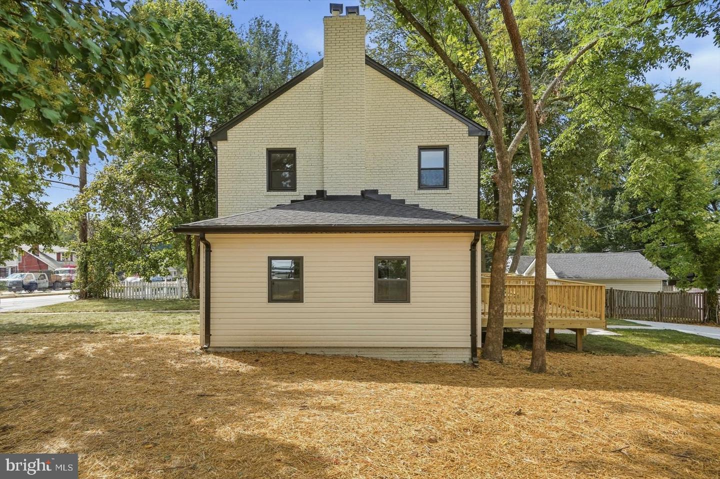 9424 Colesville Rd Property Photo 45