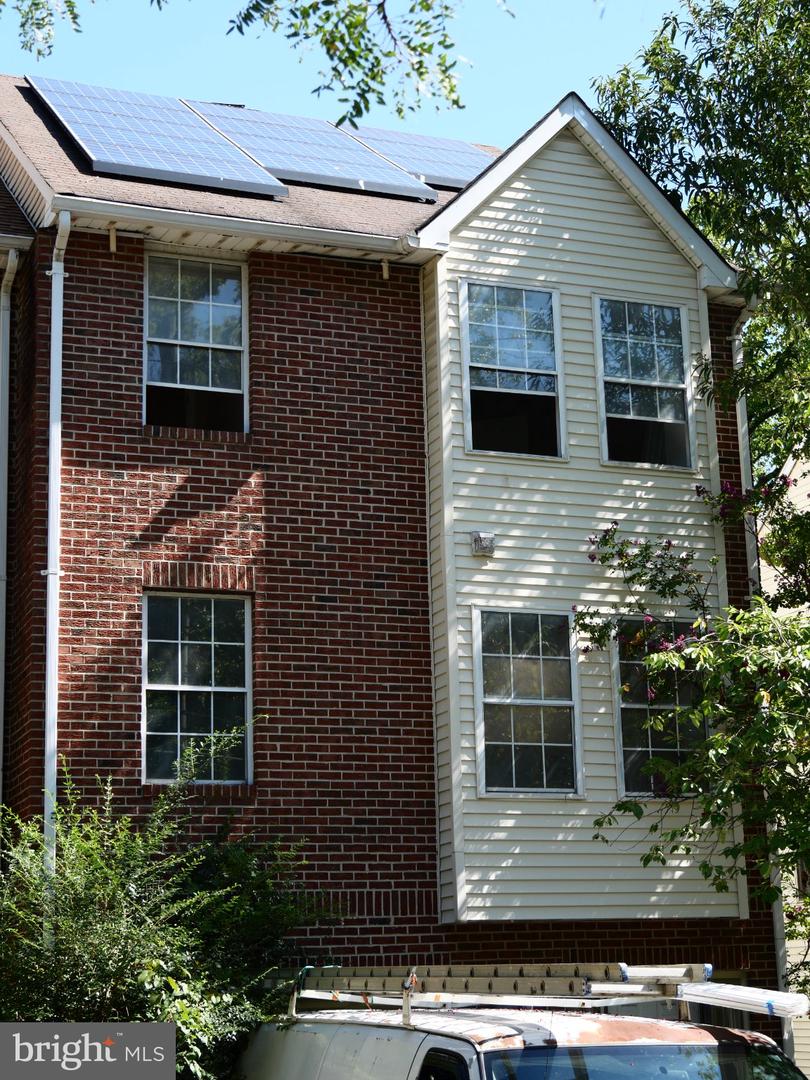 614 Ethan Allen Ave Property Photo 1