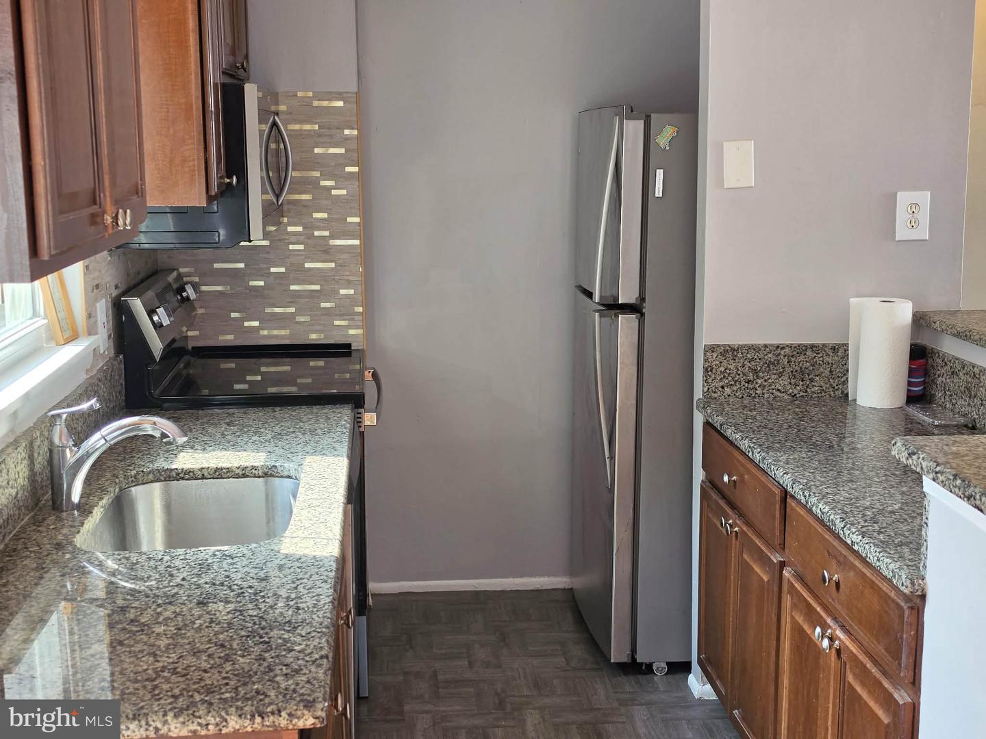 18917 Pine Ridge Ln #10-2 Property Photo 7