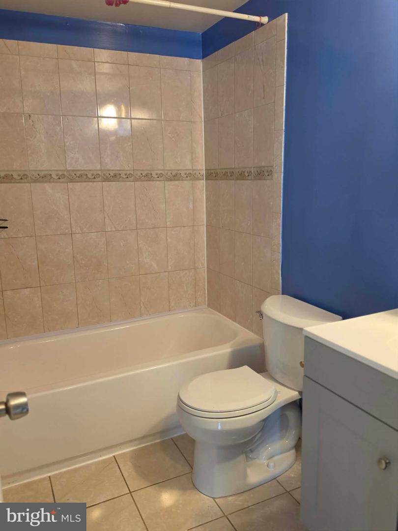 18917 Pine Ridge Ln #10-2 Property Photo 16