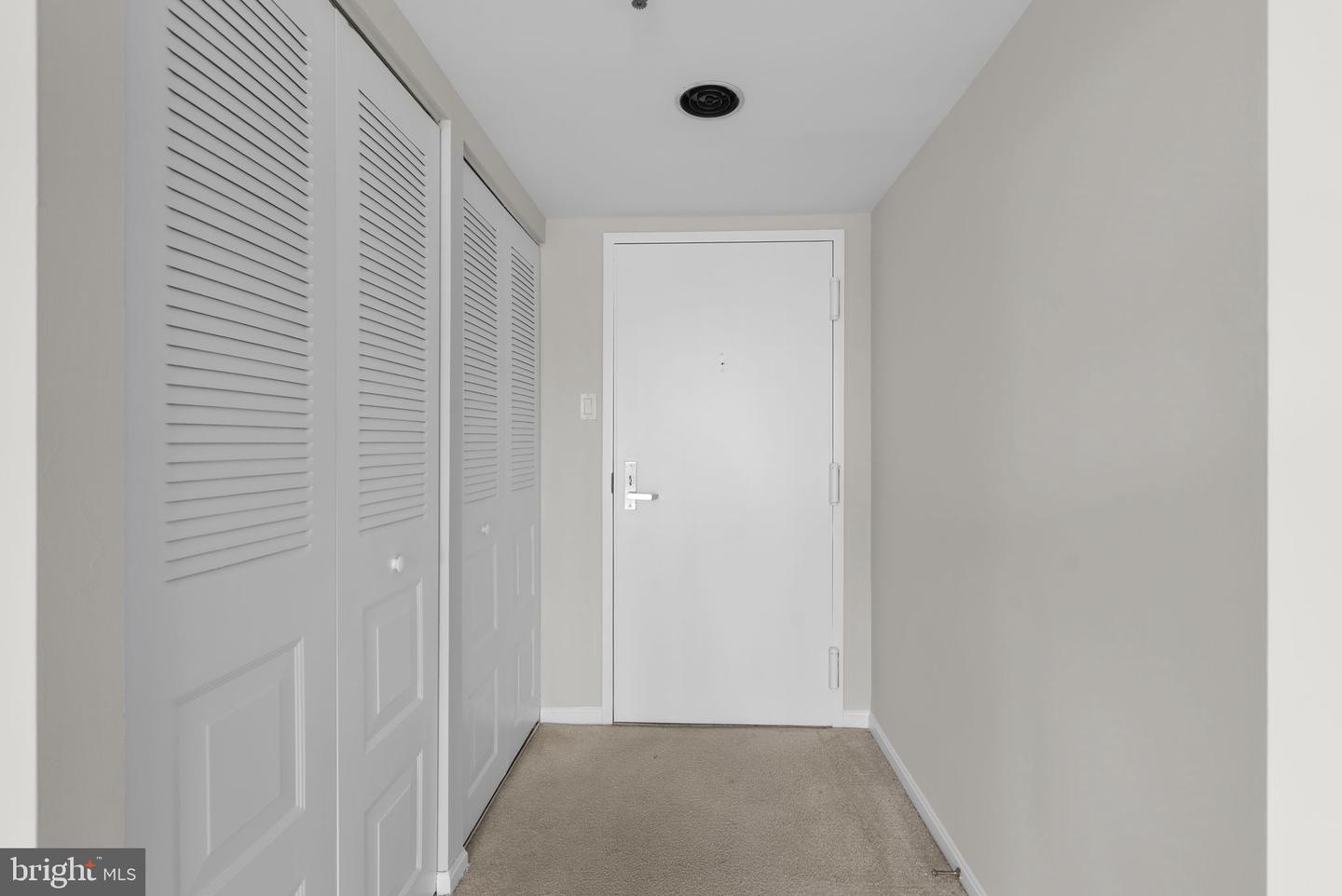 7401 Westlake Ter #405 Property Photo 4