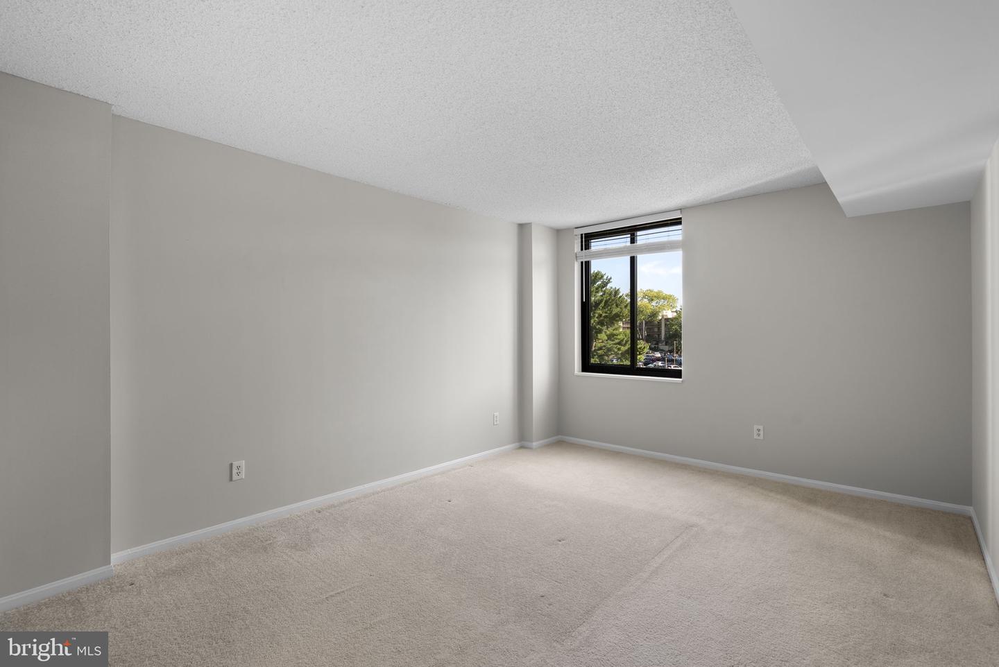 7401 Westlake Ter #405 Property Photo 19