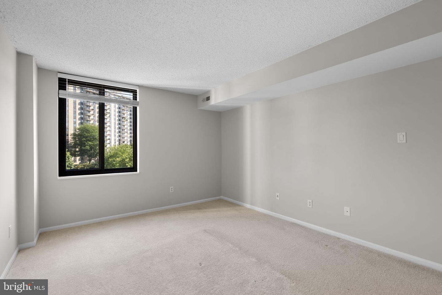 7401 Westlake Ter #405 Property Photo 20
