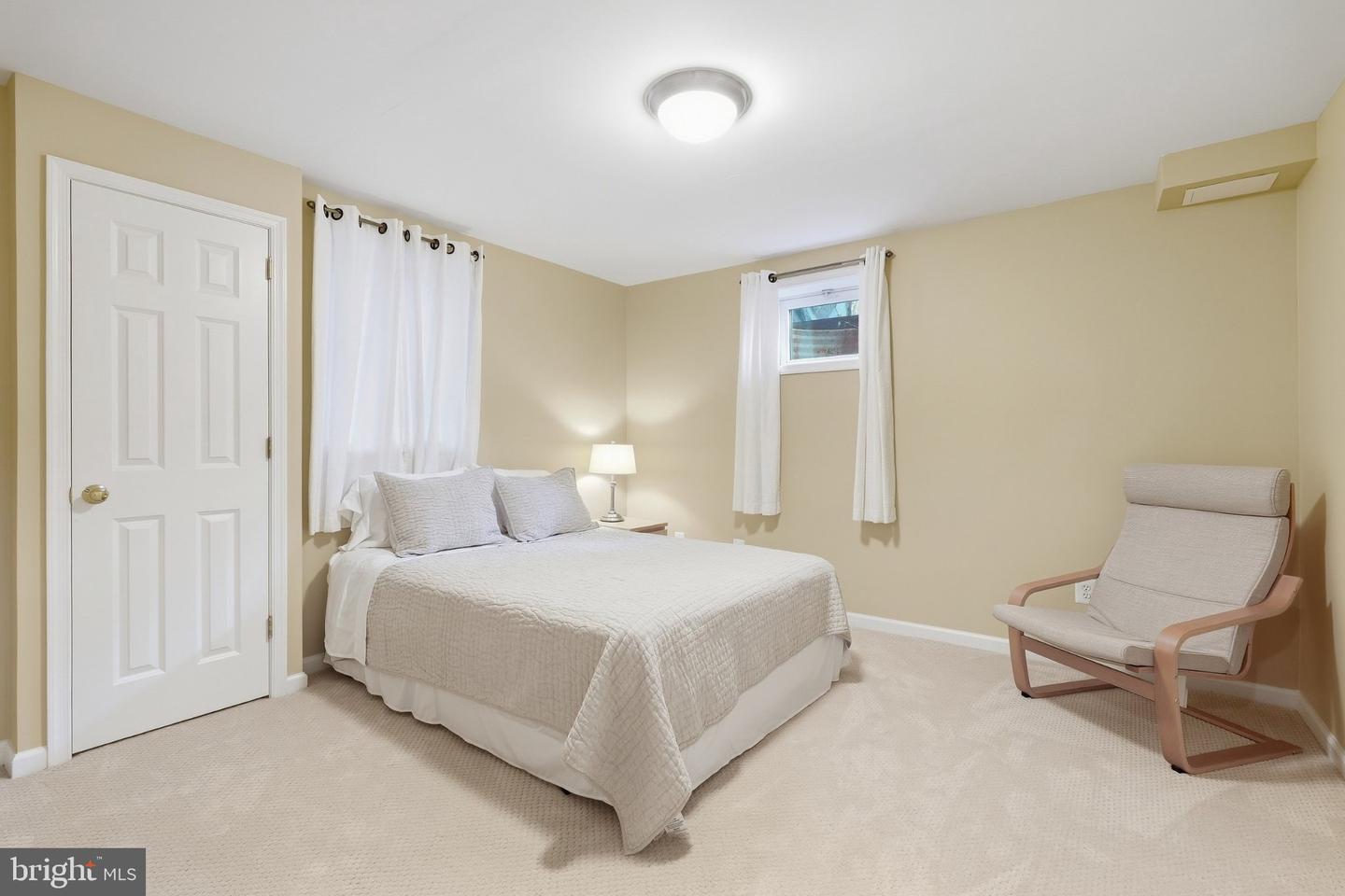 8200 W Gainsborough Ct Property Photo 24
