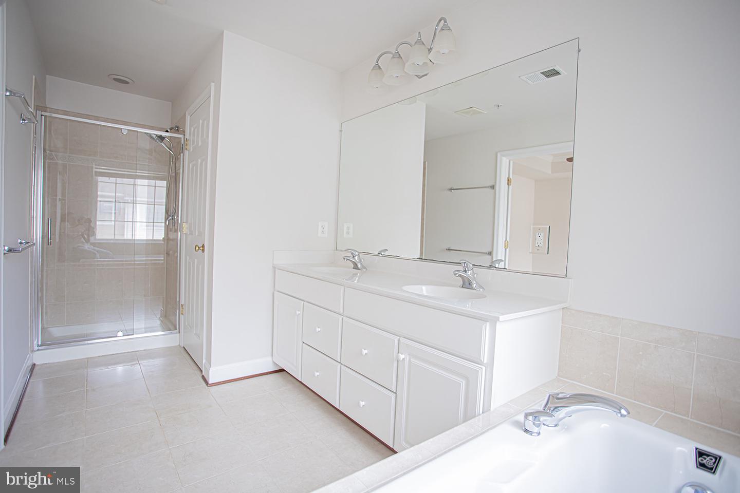 12910 Ethel Rose Way Property Photo 34