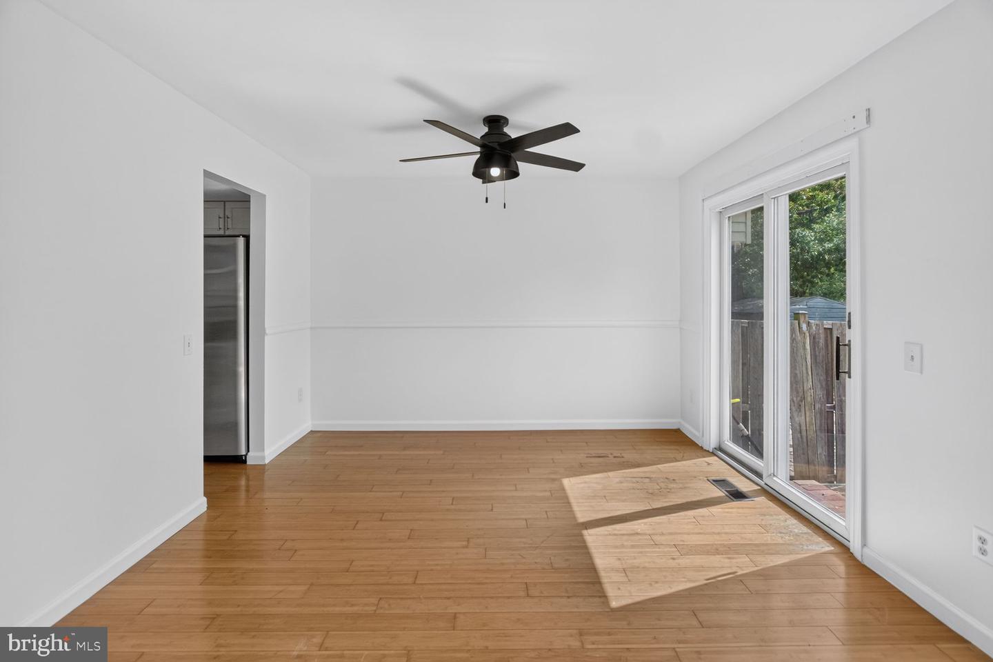 13093 Open Hearth Way Property Photo 4
