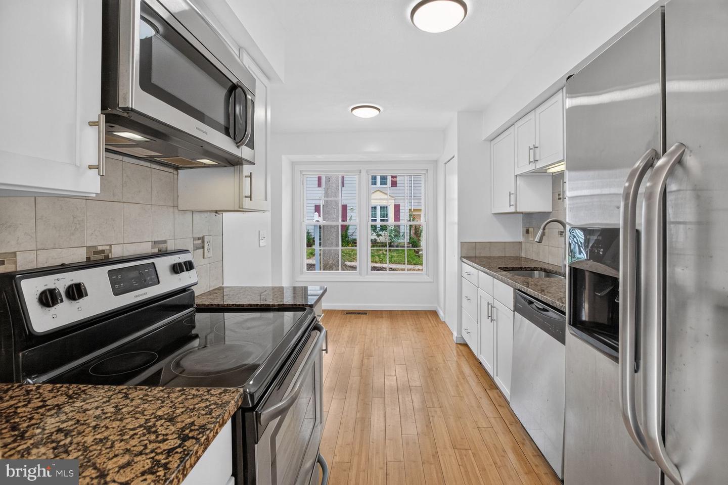 13093 Open Hearth Way Property Photo 10