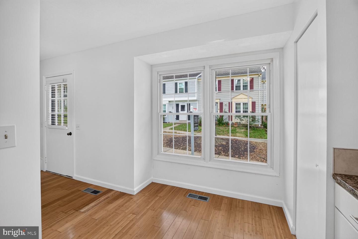 13093 Open Hearth Way Property Photo 11