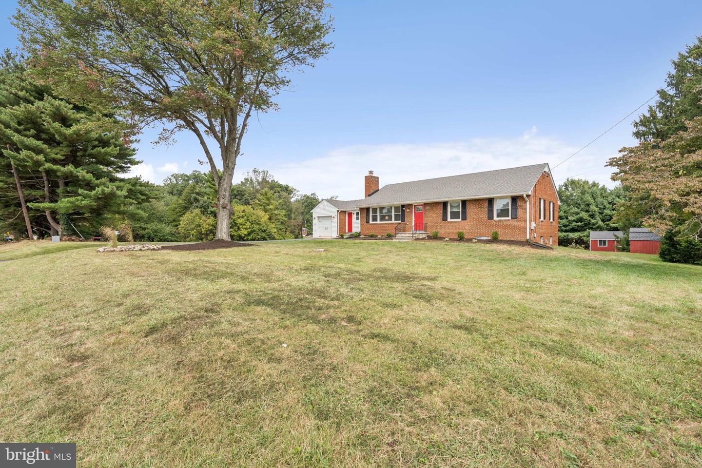 1804 Briggs Chaney Rd Property Photo 2