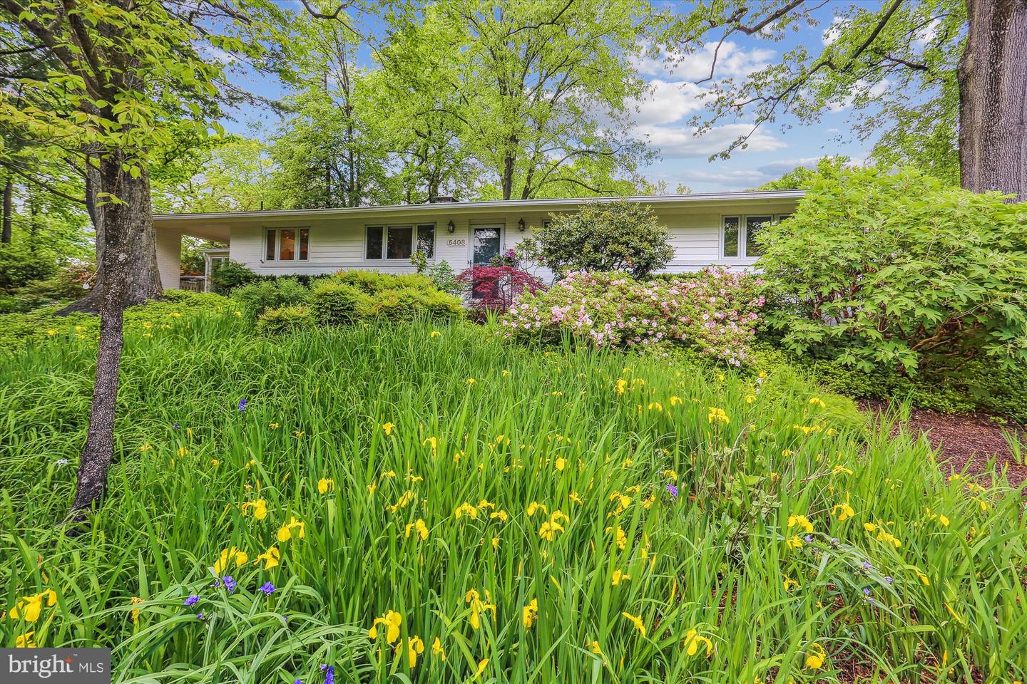 5408 Surrey St Property Photo 1