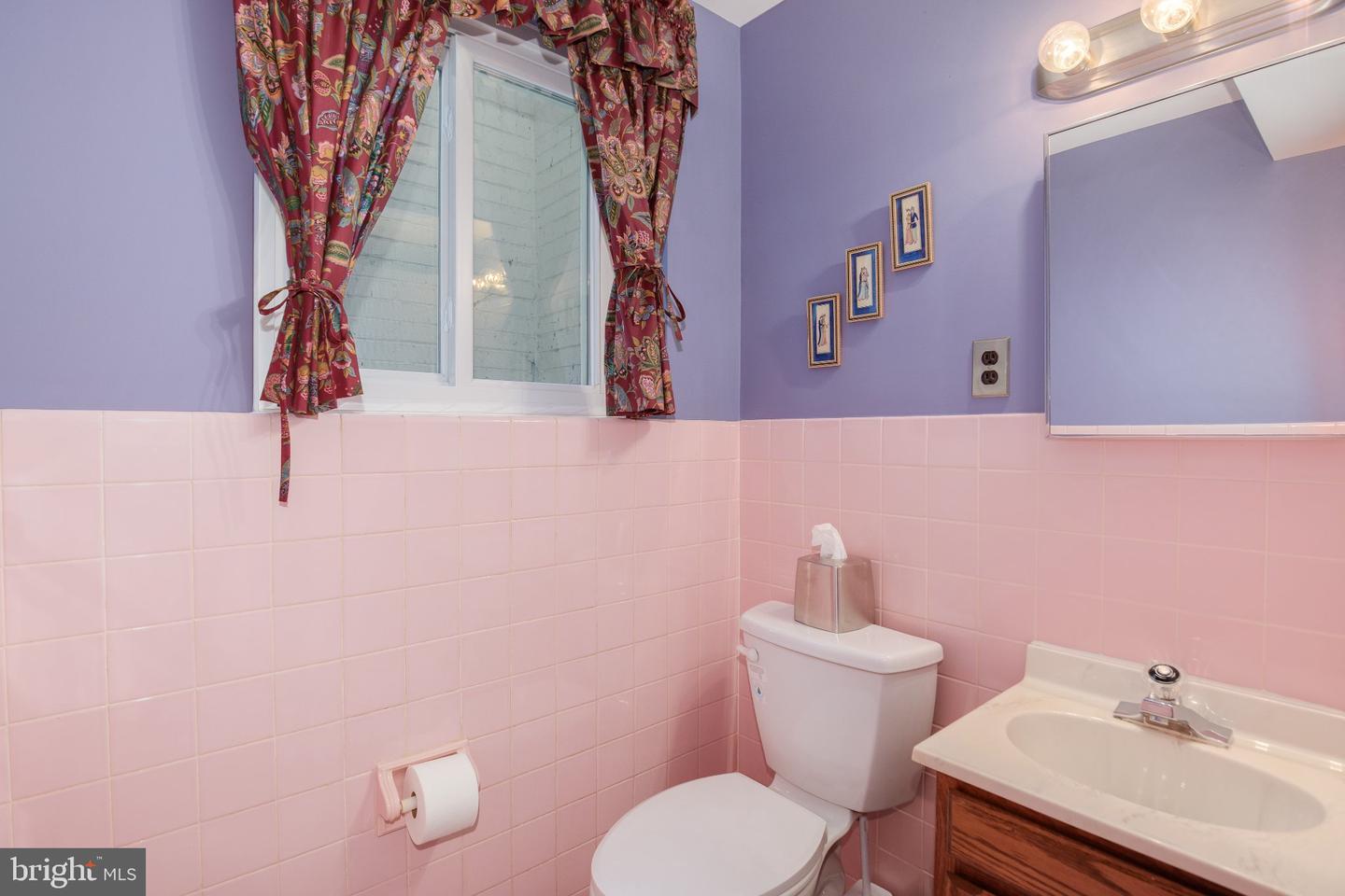 5408 Surrey St Property Photo 35