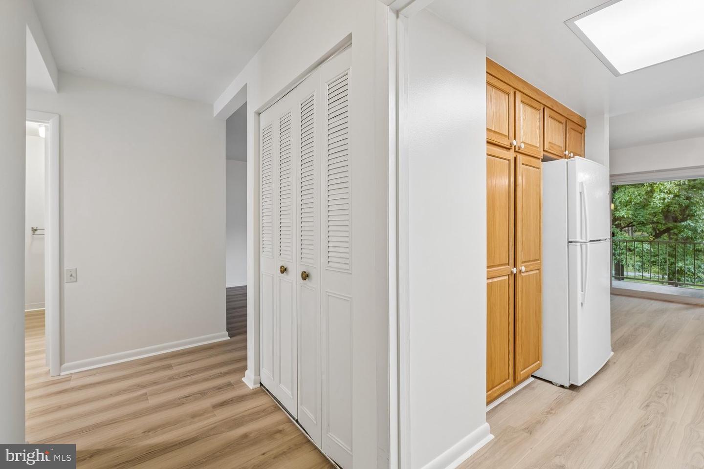 3374 Chiswick Ct #56-2c Property Photo 4