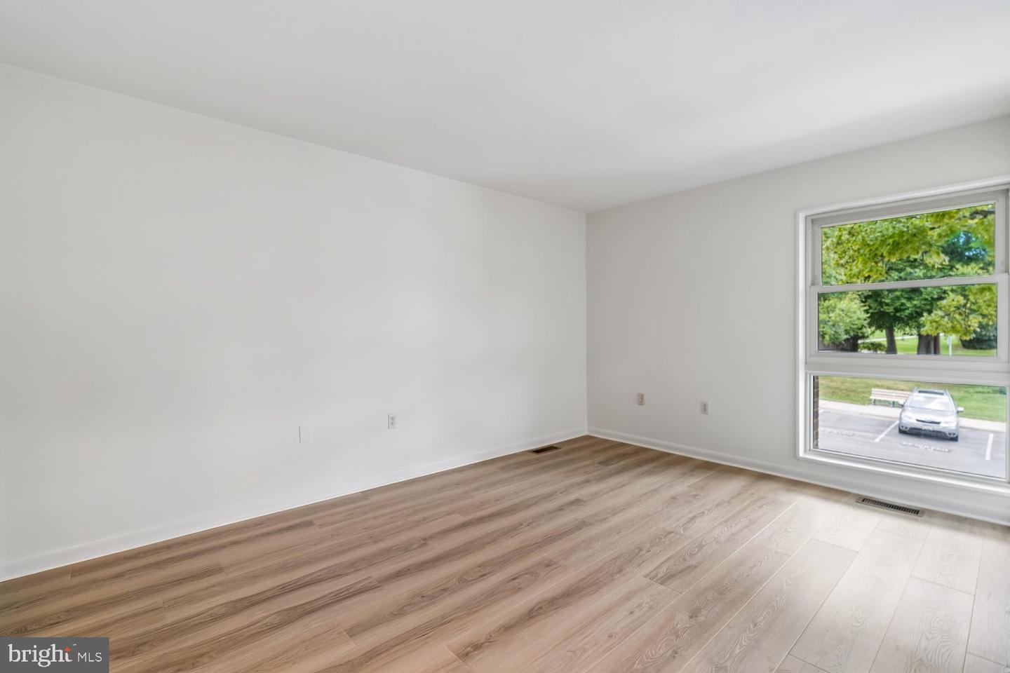 3374 Chiswick Ct #56-2c Property Photo 13