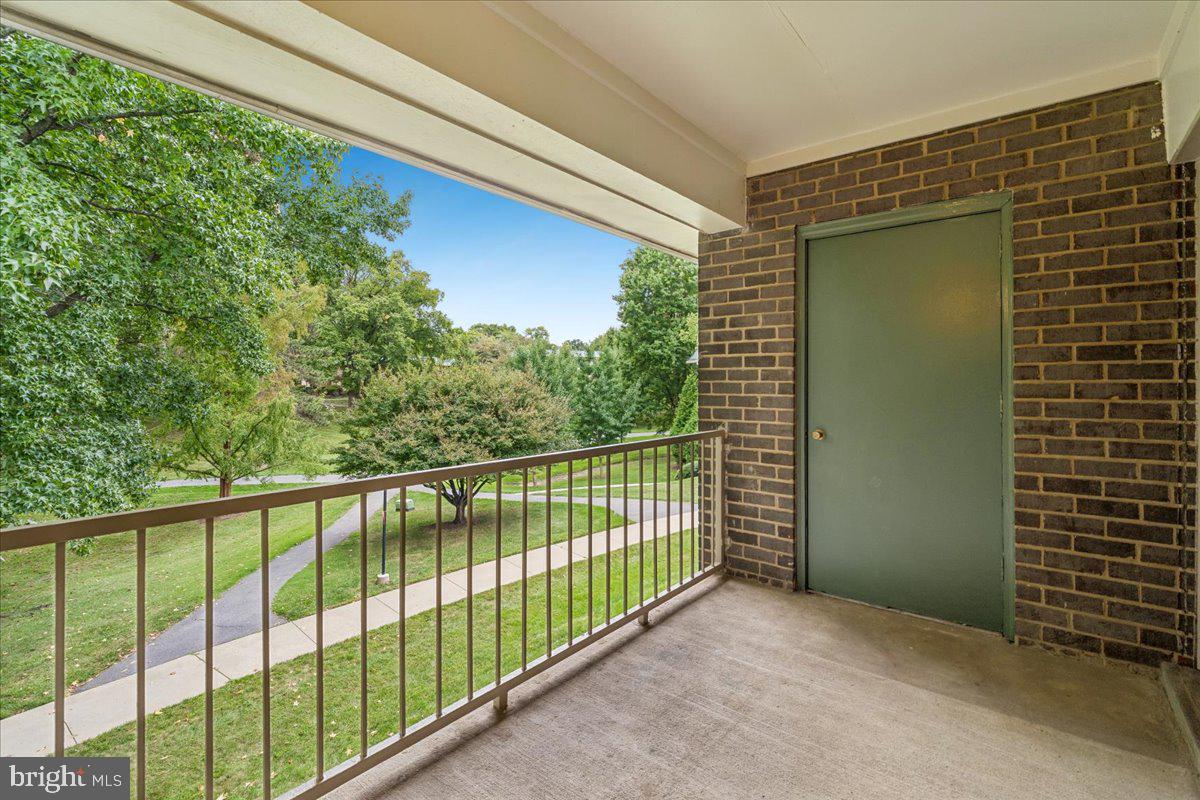 3374 Chiswick Ct #56-2c Property Photo 23