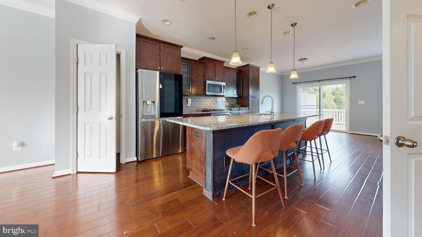 3613 Summer House St Property Photo 2