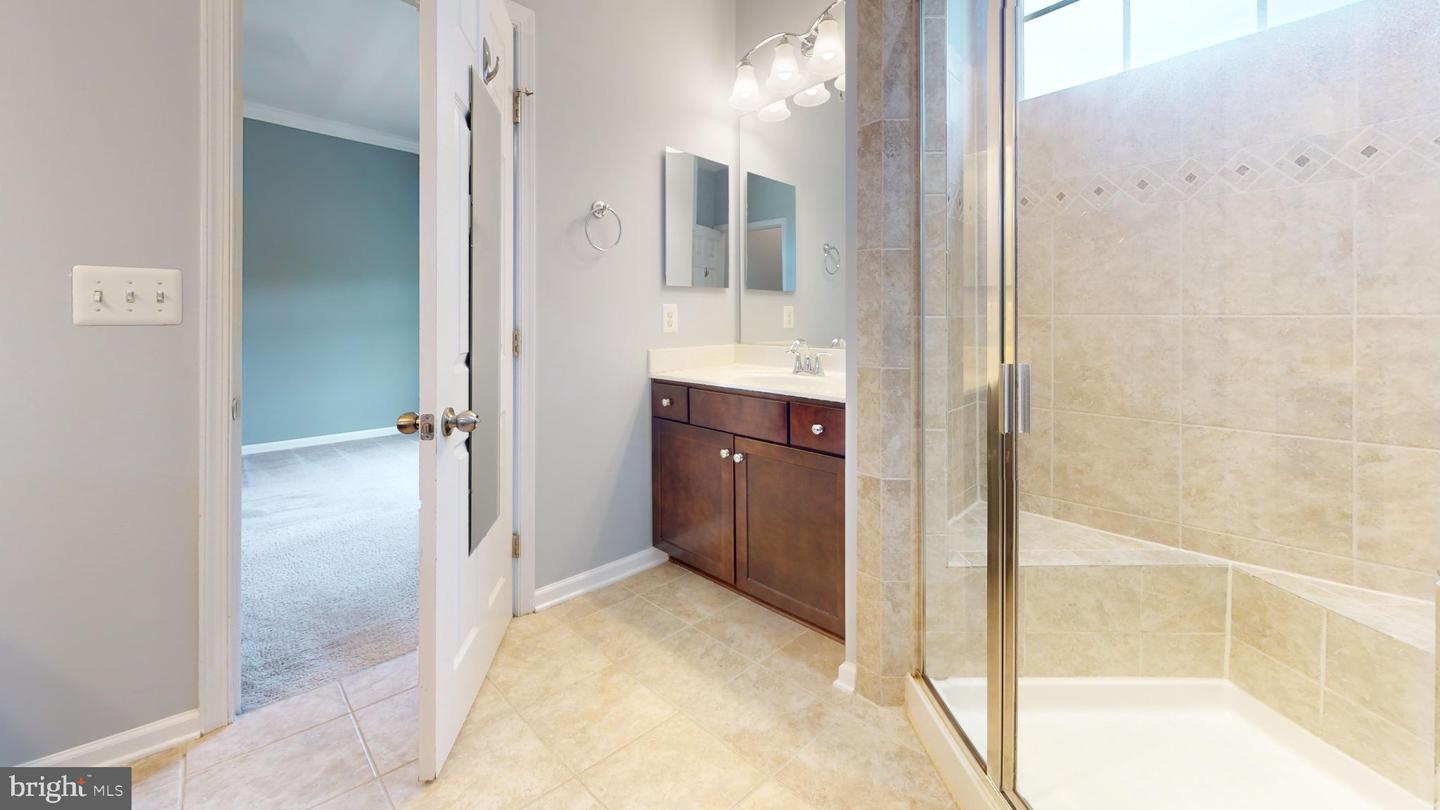 3613 Summer House St Property Photo 16