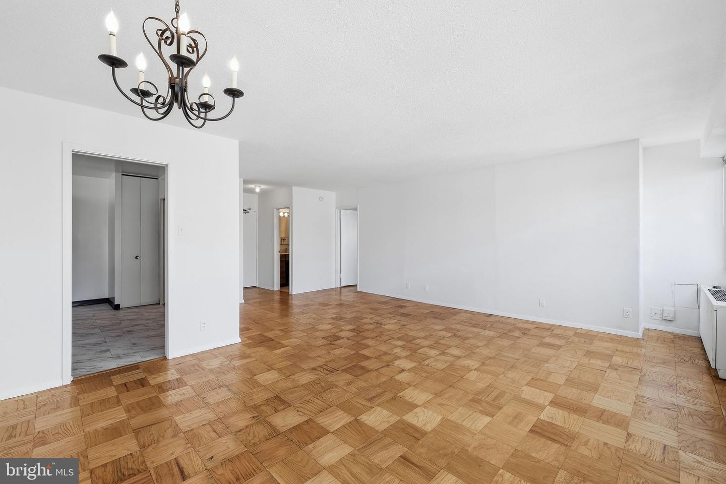 4515 Willard Ave #2119s Property Photo 7