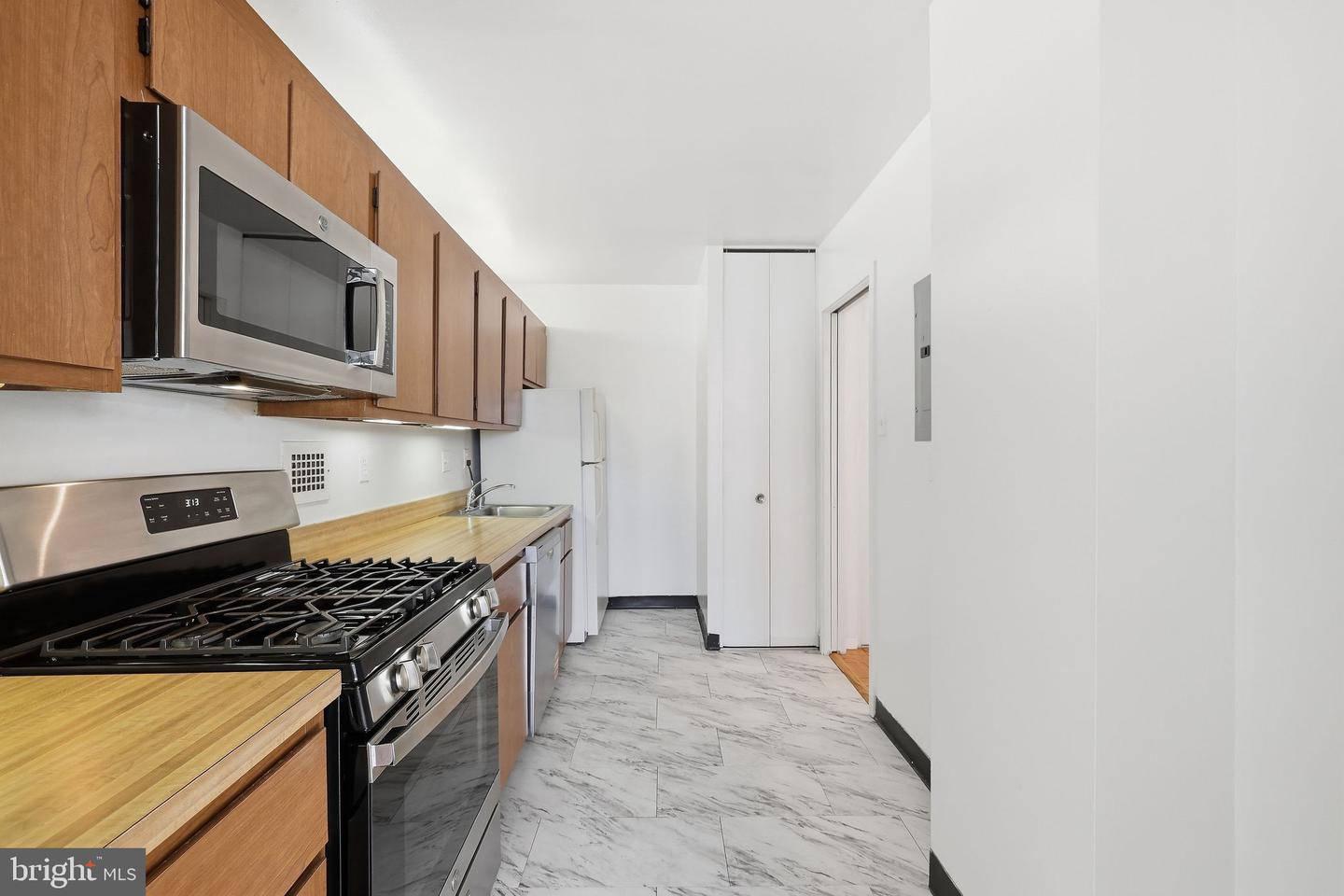 4515 Willard Ave #2119s Property Photo 13