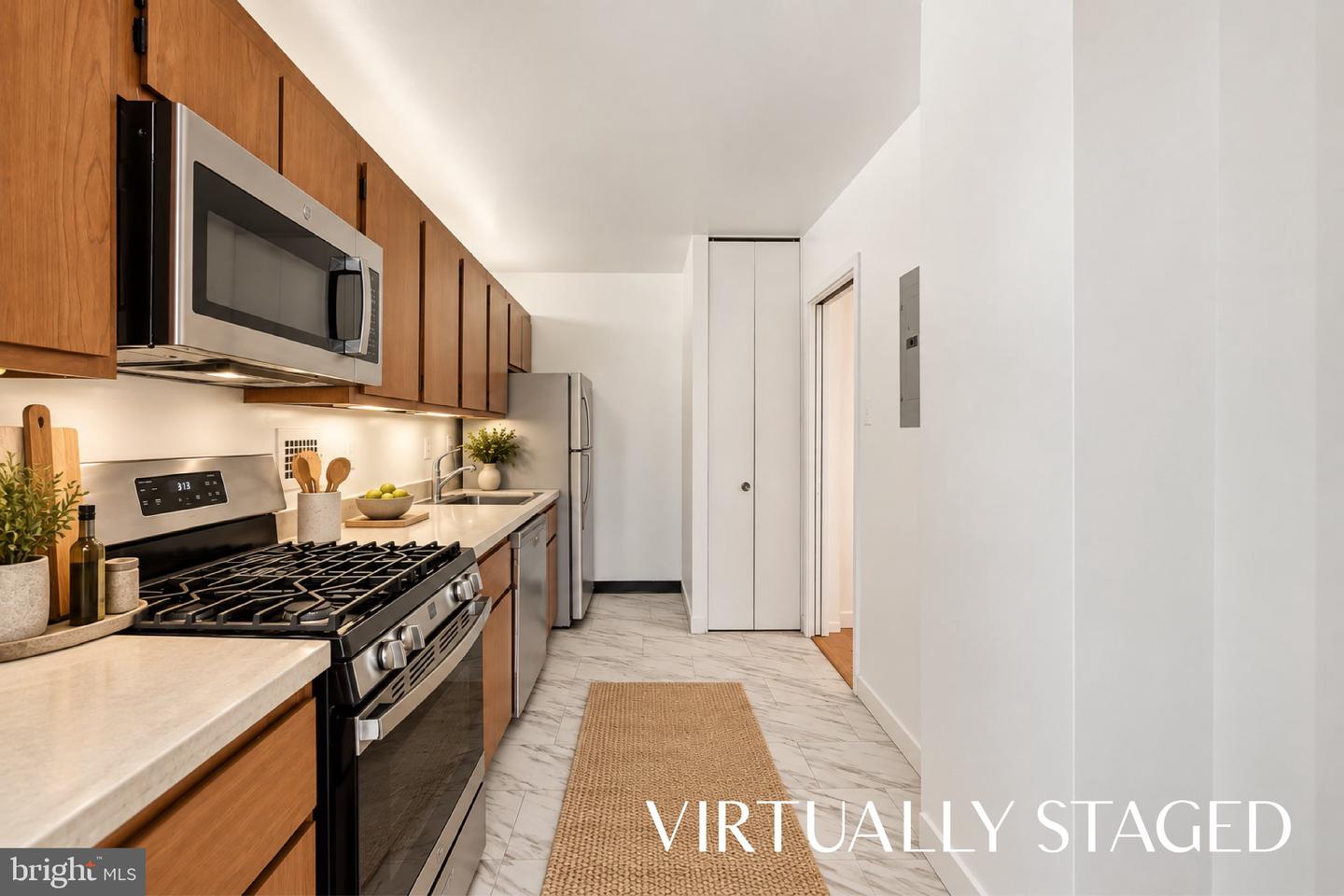 4515 Willard Ave #2119s Property Photo 14