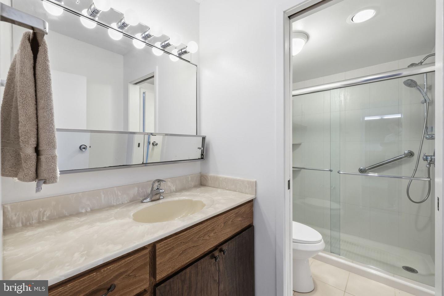 4515 Willard Ave #2119s Property Photo 21