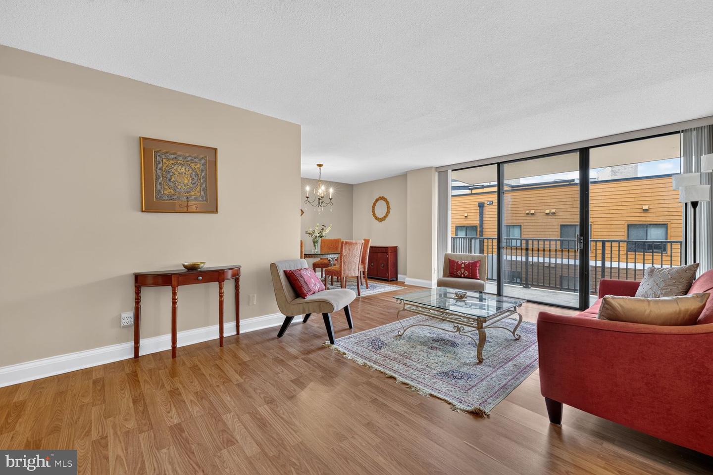 4 Monroe St #4-909 Property Photo 3