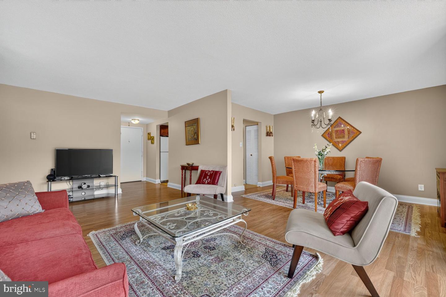 4 Monroe St #4-909 Property Photo 5
