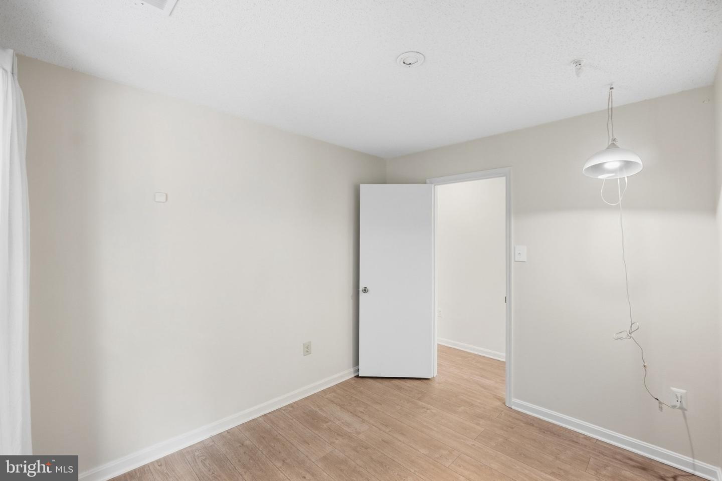2812 Clear Shot Dr ##11-33 Property Photo 12