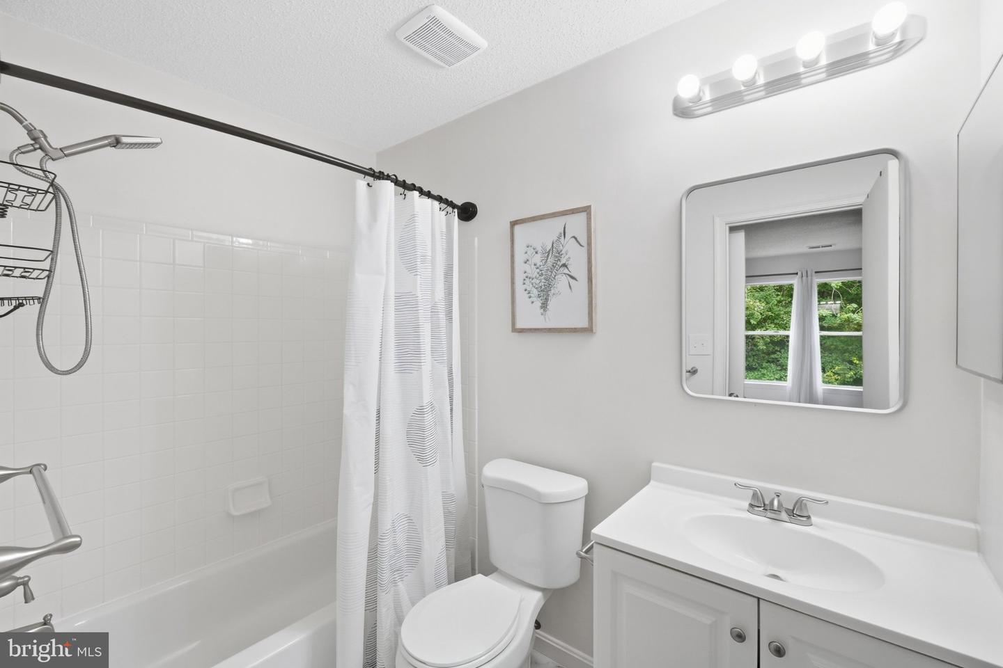 2812 Clear Shot Dr ##11-33 Property Photo 16